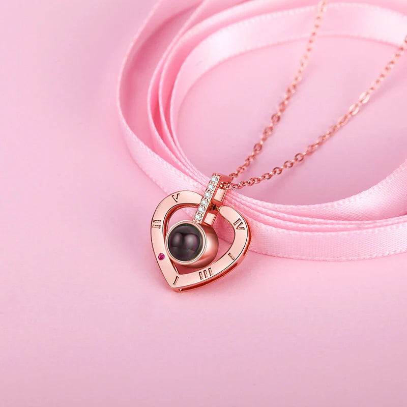 Collar "Te amo en 100 Idiomas"